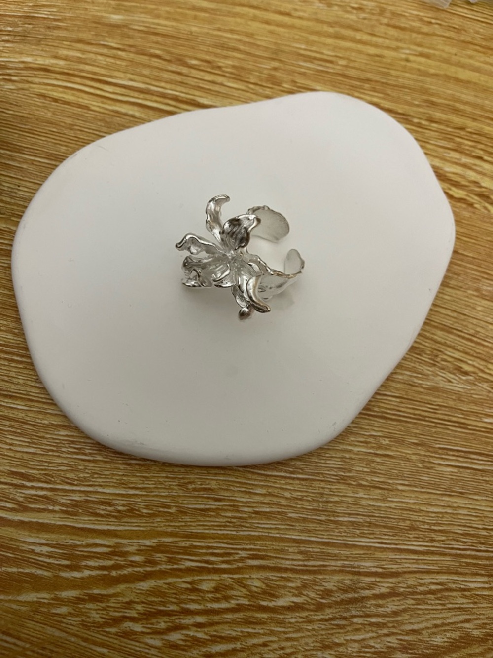 Floral Statement Handmade Ring - Picture 11 of 11